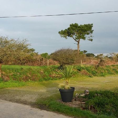 Ile O Des Capucins Bed & Breakfast Roscanvel Eksteriør bilde